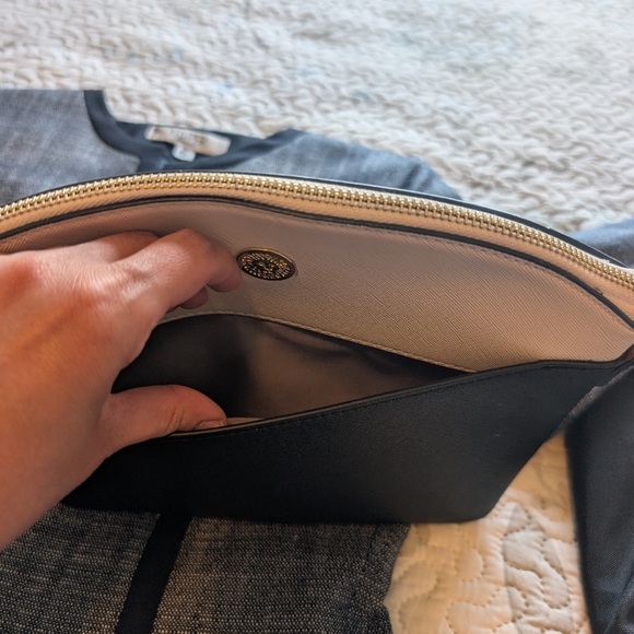 Anne Klein Crossbody bag - Picture 8 of 9